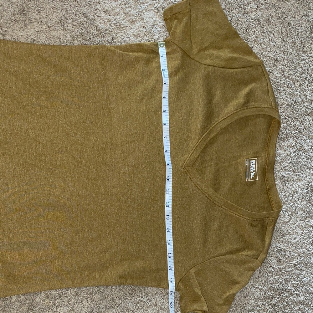 Eddie Bauer V-Neck Short Sleeve Tee in Olive - Picture 3 of 4